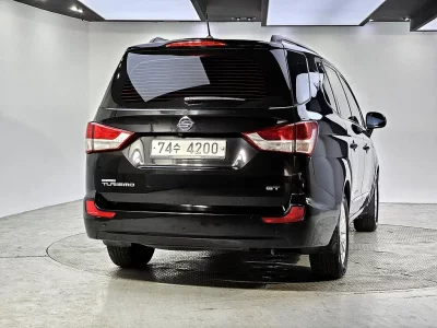 SsangYong Korando Turismo