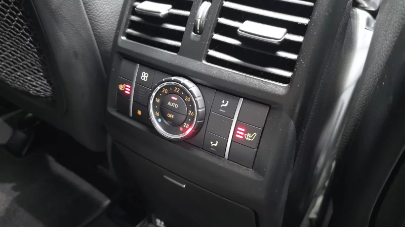 Mercedes-Benz M-class