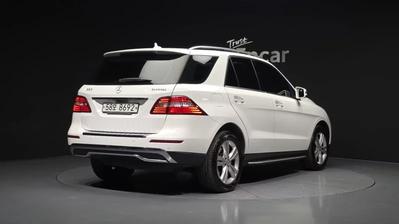 Mercedes-Benz M-class