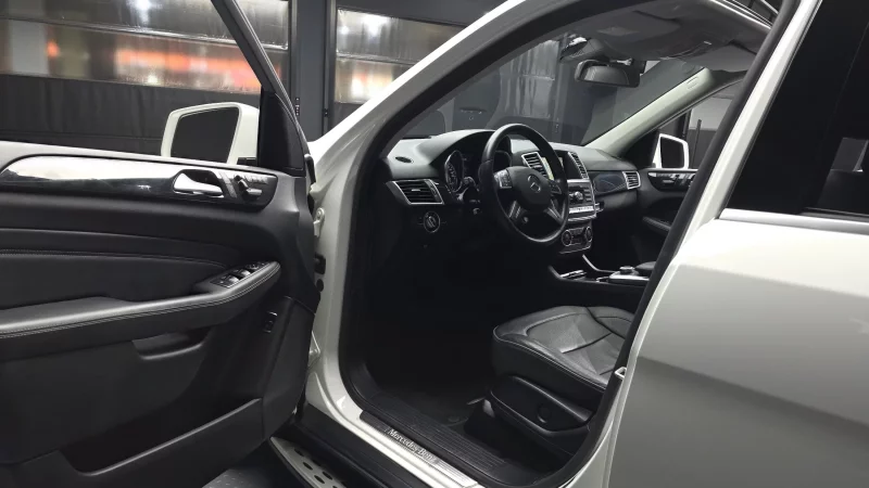 Mercedes-Benz M-class