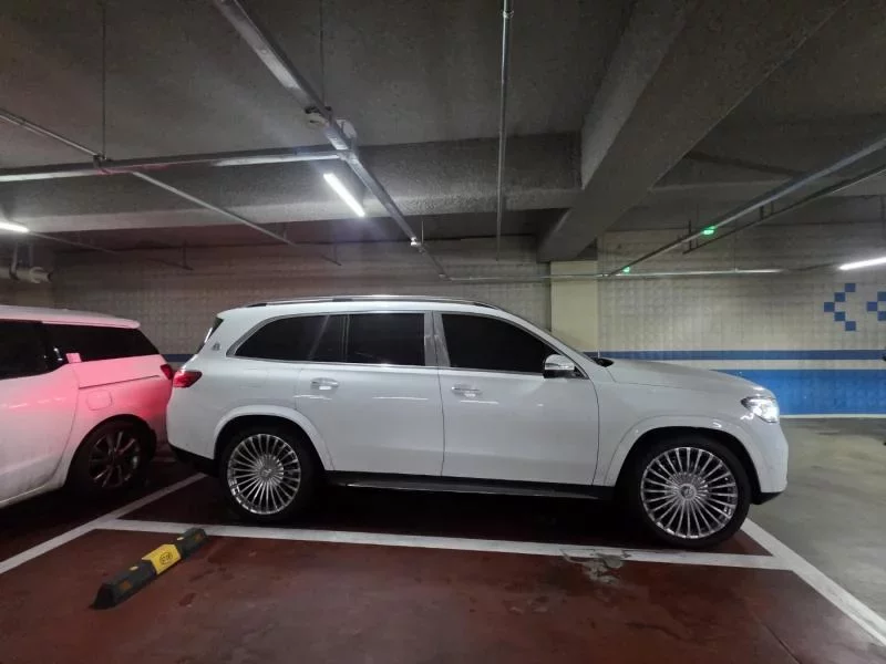 Mercedes-Benz GLS-Class