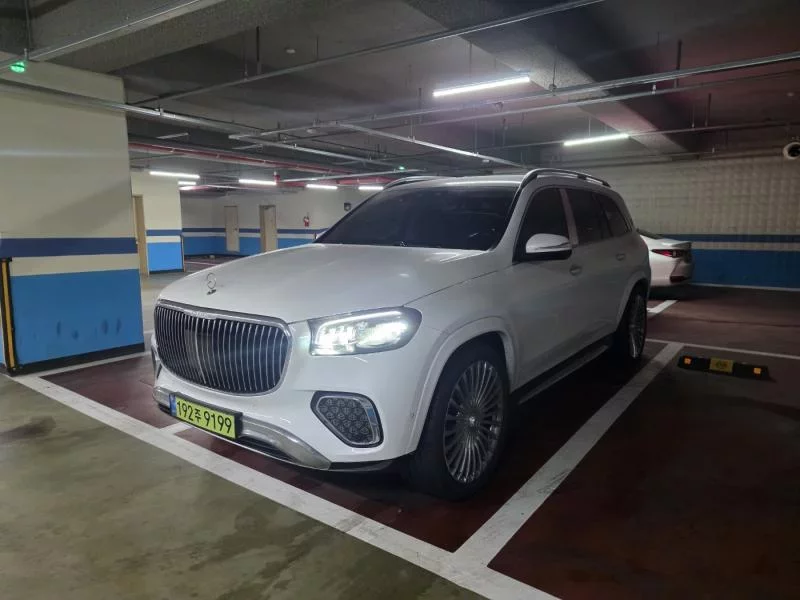 Mercedes-Benz GLS-Class