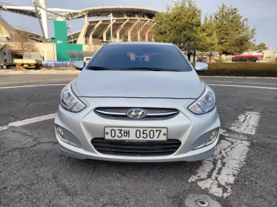Hyundai Accent