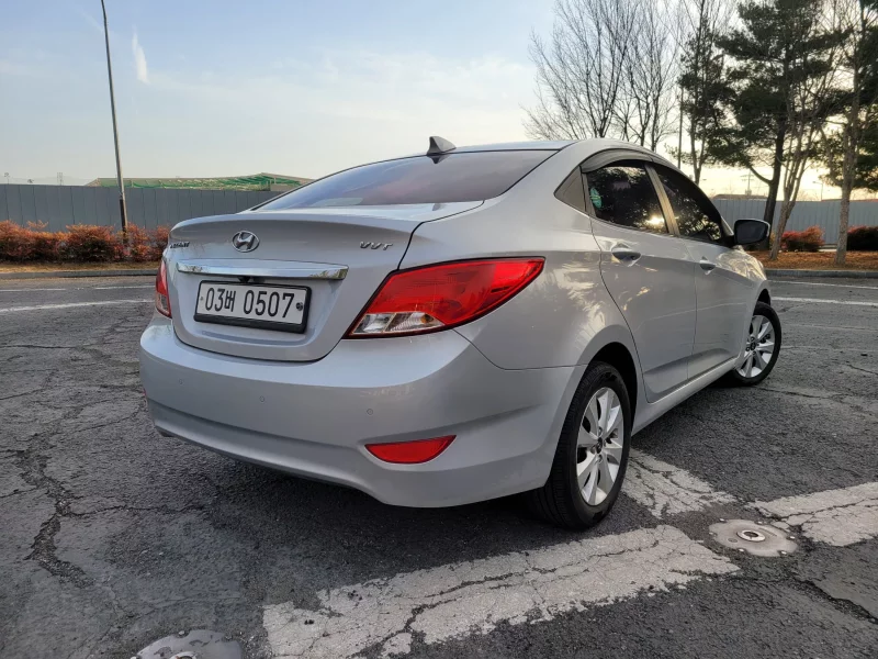 Hyundai Accent