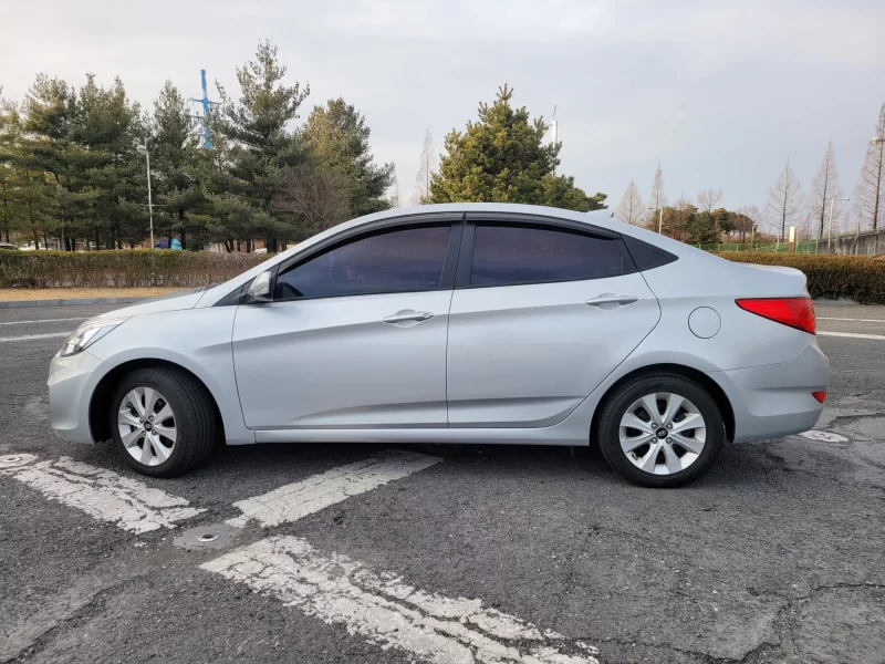 Hyundai Accent