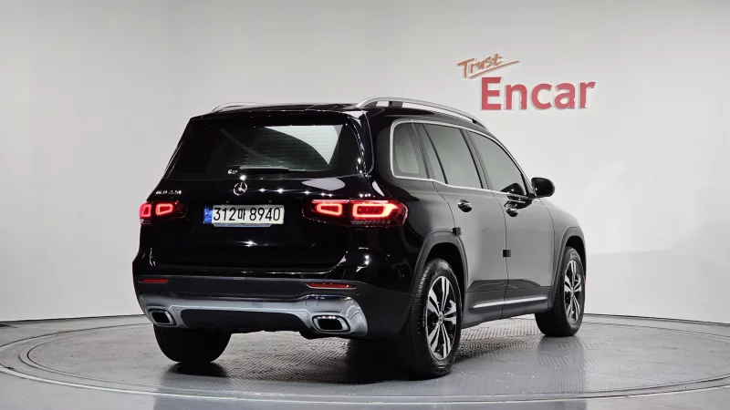 Mercedes-Benz GLB-Class
