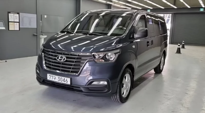 Hyundai Starex