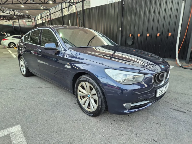 BMW 5-Series Gran Turismo