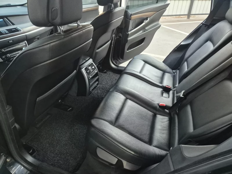 BMW 5-Series Gran Turismo