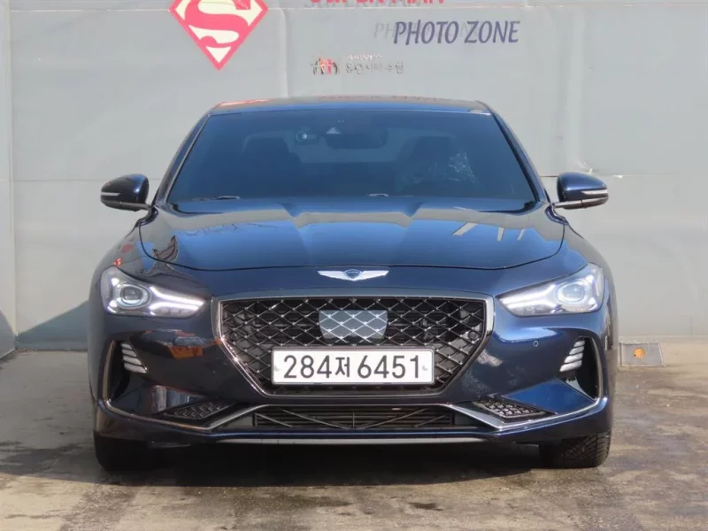 Genesis G70
