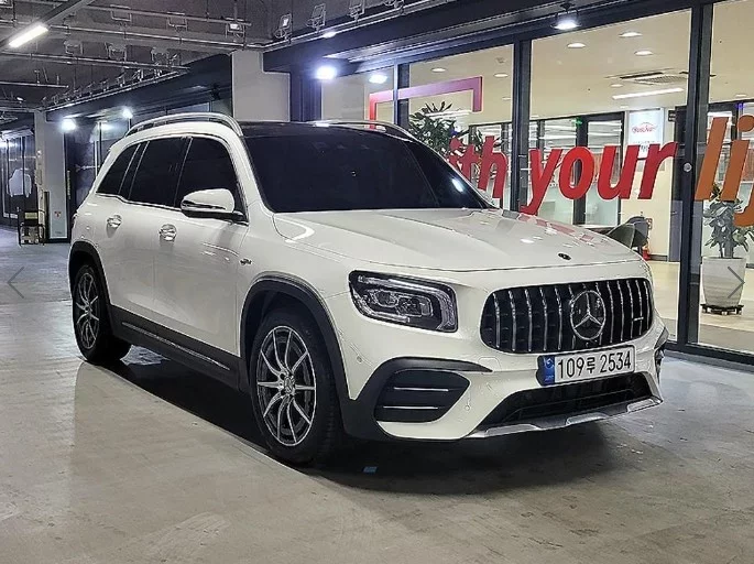 Mercedes-Benz GLB-Class