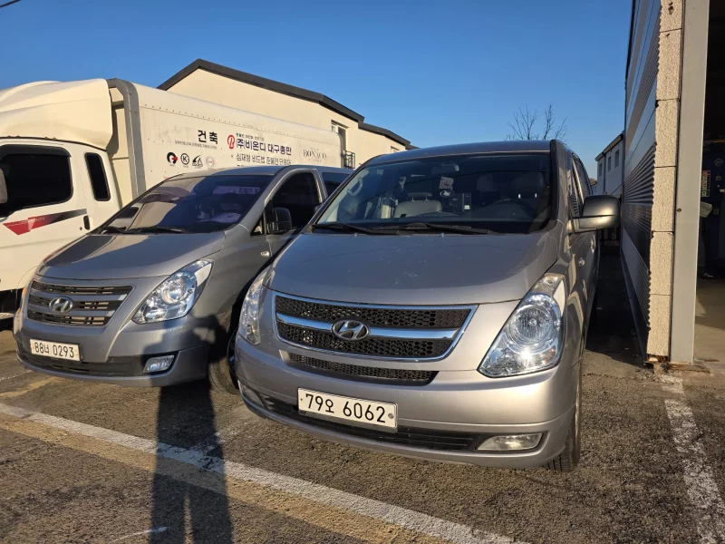 Hyundai Grand Starex