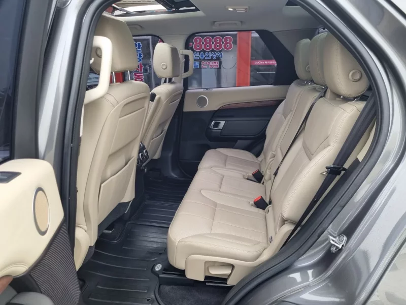 Land Rover DISCOVERY