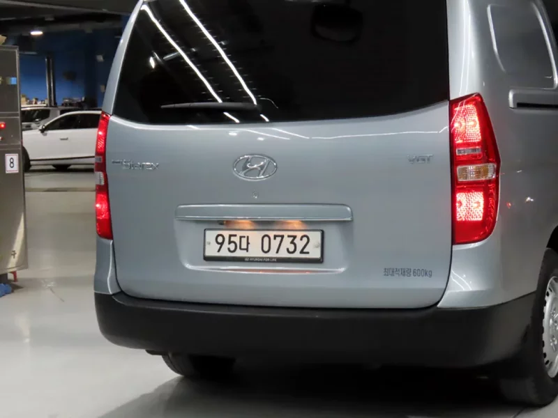 Hyundai Grand Starex