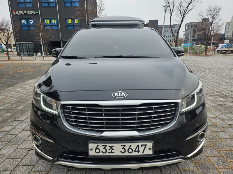 Kia Carnival