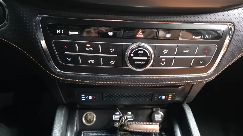 SsangYong Rexton Sports