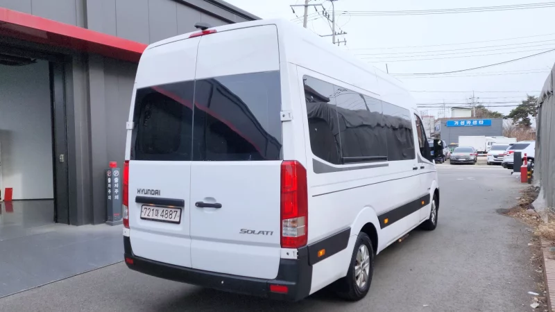 Hyundai H1