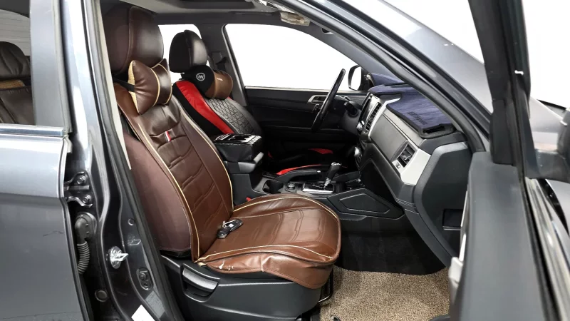 SsangYong Rexton Sports