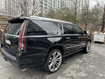 Cadillac Escalade