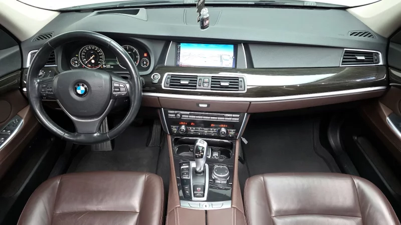 BMW 5-Series Gran Turismo