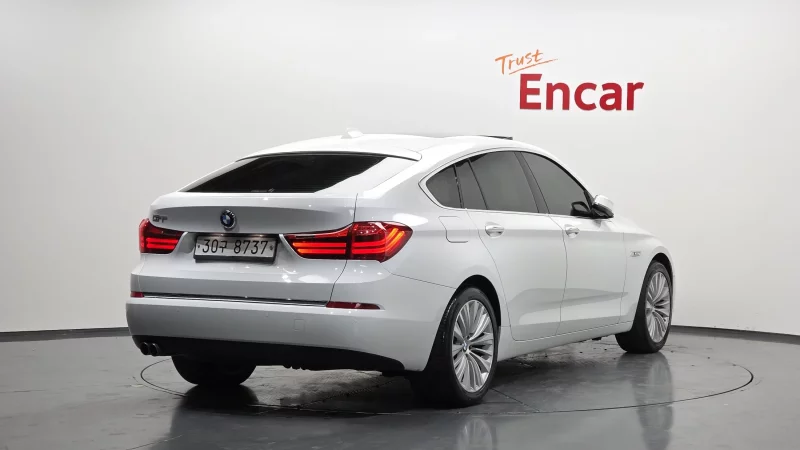 BMW 5-Series Gran Turismo