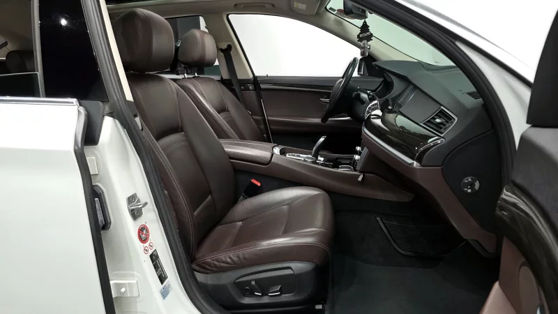 BMW 5-Series Gran Turismo