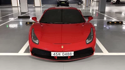 Ferrari 488