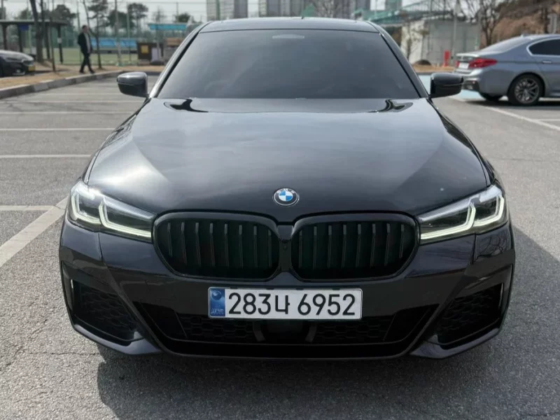 BMW 5-Series