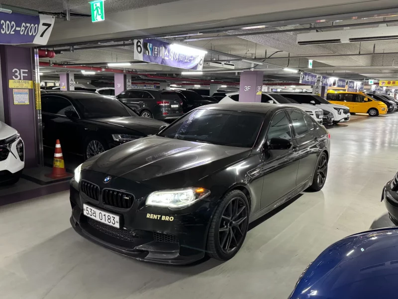 BMW M5