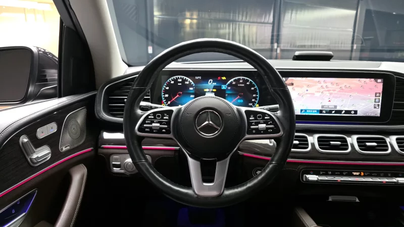 Mercedes-Benz GLE-Class