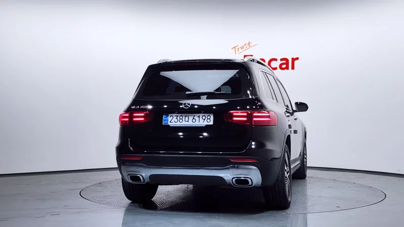 Mercedes-Benz GLB-Class