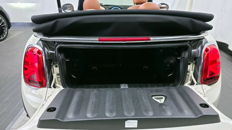 MINI Cooper Convertible