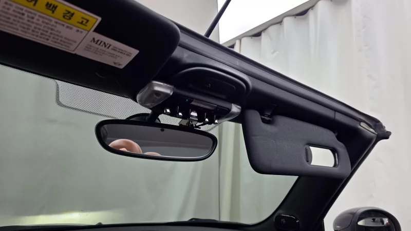 MINI Cooper Convertible