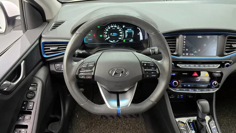 Hyundai Ioniq