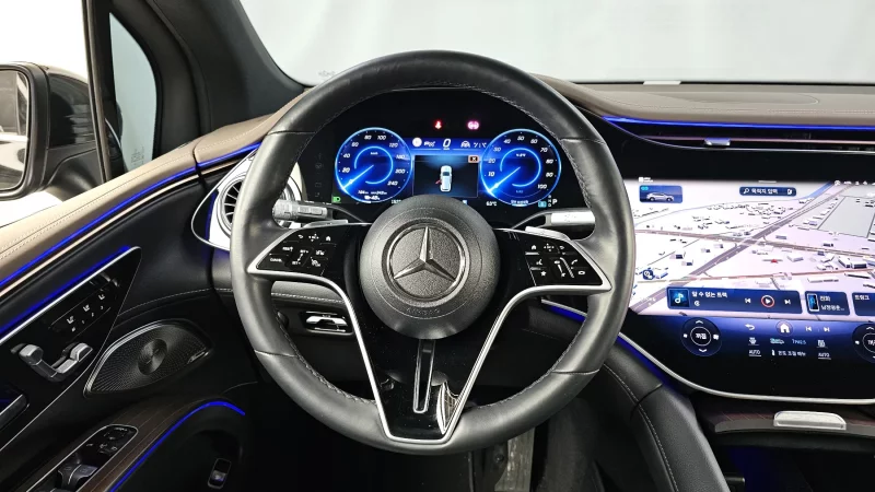 Mercedes-Benz EQS SUV