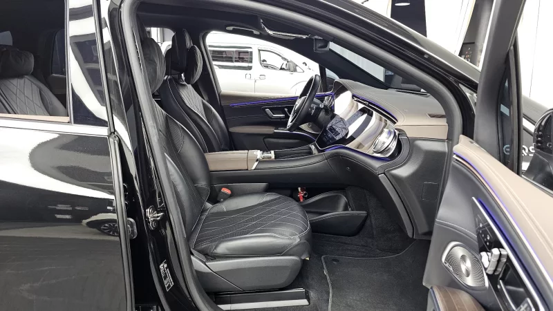 Mercedes-Benz EQS SUV