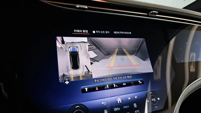 Mercedes-Benz EQS SUV