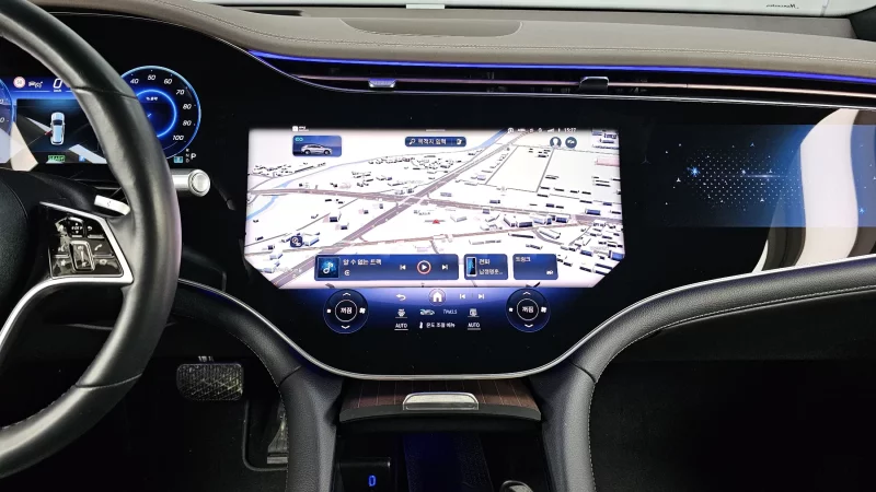 Mercedes-Benz EQS SUV