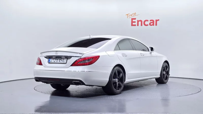 Mercedes-Benz CLS-Class