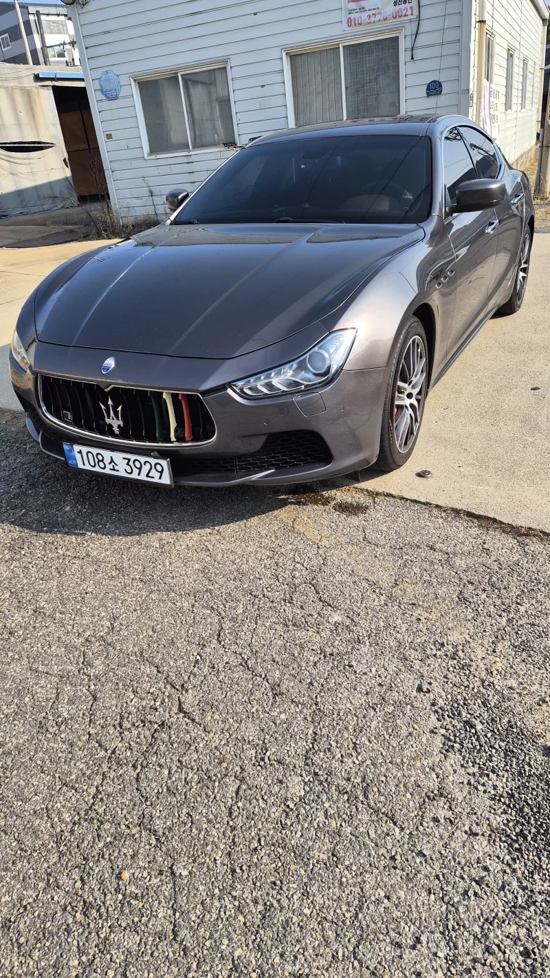 Maserati GHIBLI
