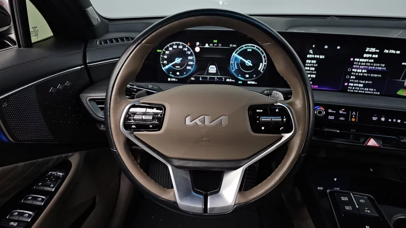 Kia K8