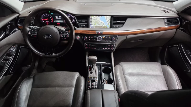 Kia K7