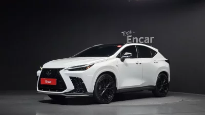 Lexus NX450h+
