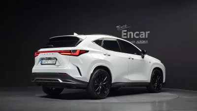 Lexus NX450h+