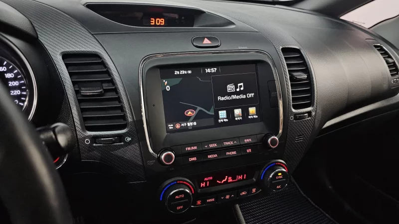 Kia K3