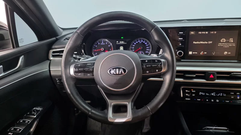 Kia K5