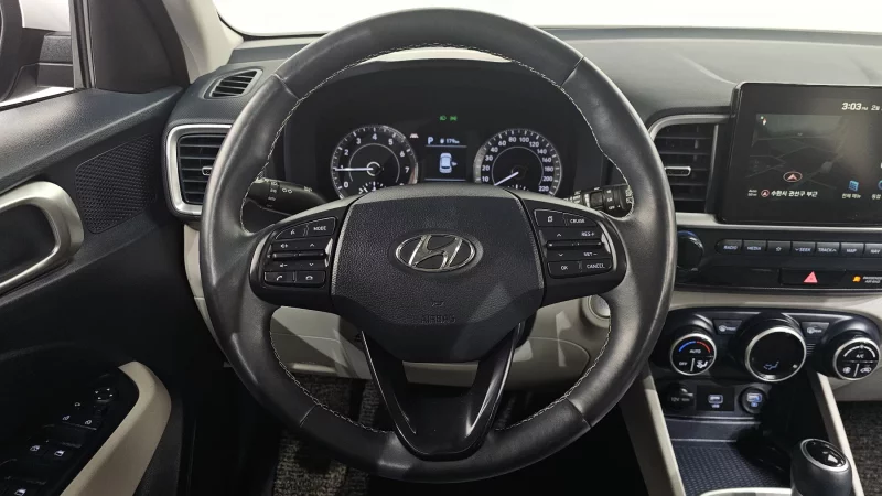Hyundai Venue
