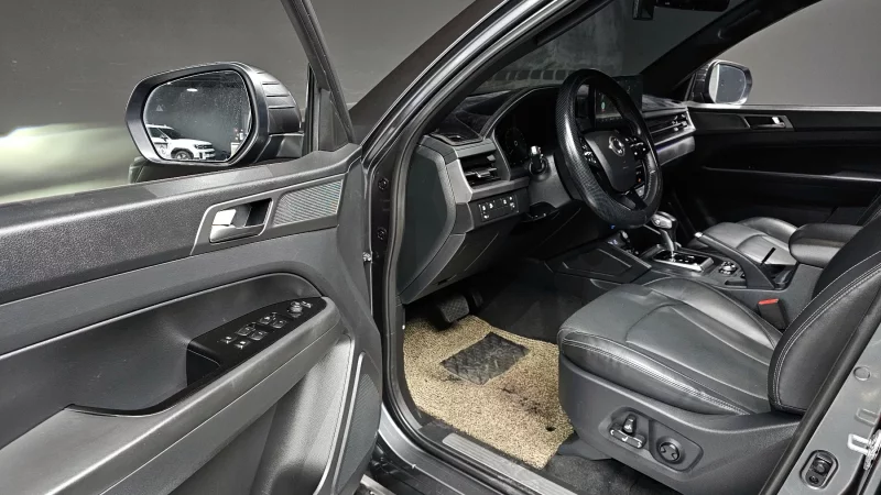 SsangYong Rexton Sports