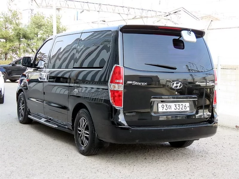 Hyundai Grand Starex