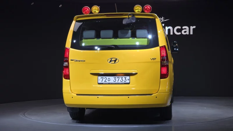 Hyundai Grand Starex